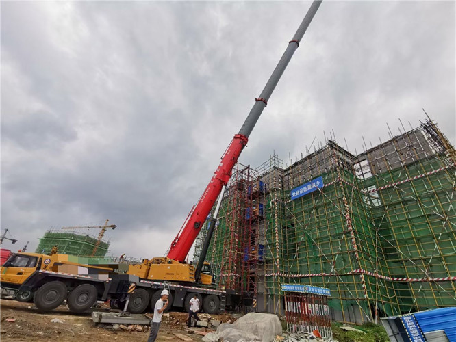 东至县短途转运 + 吊装一体，选随车吊还是汽车吊 + 货车？